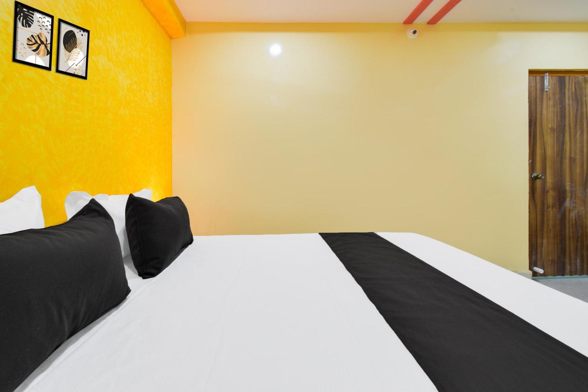 Hotel O Lucky Grand 海得拉巴 外观 照片